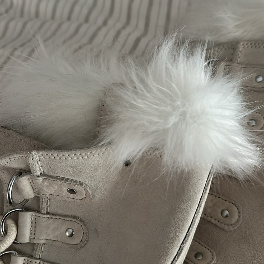 SOREL | Women’s Joan Of Arctic Fawn Winter Boot - Picture 6 of 13